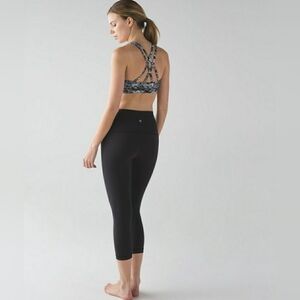 Lululemon Energy Bra Nami Wave White Black - Sz 8